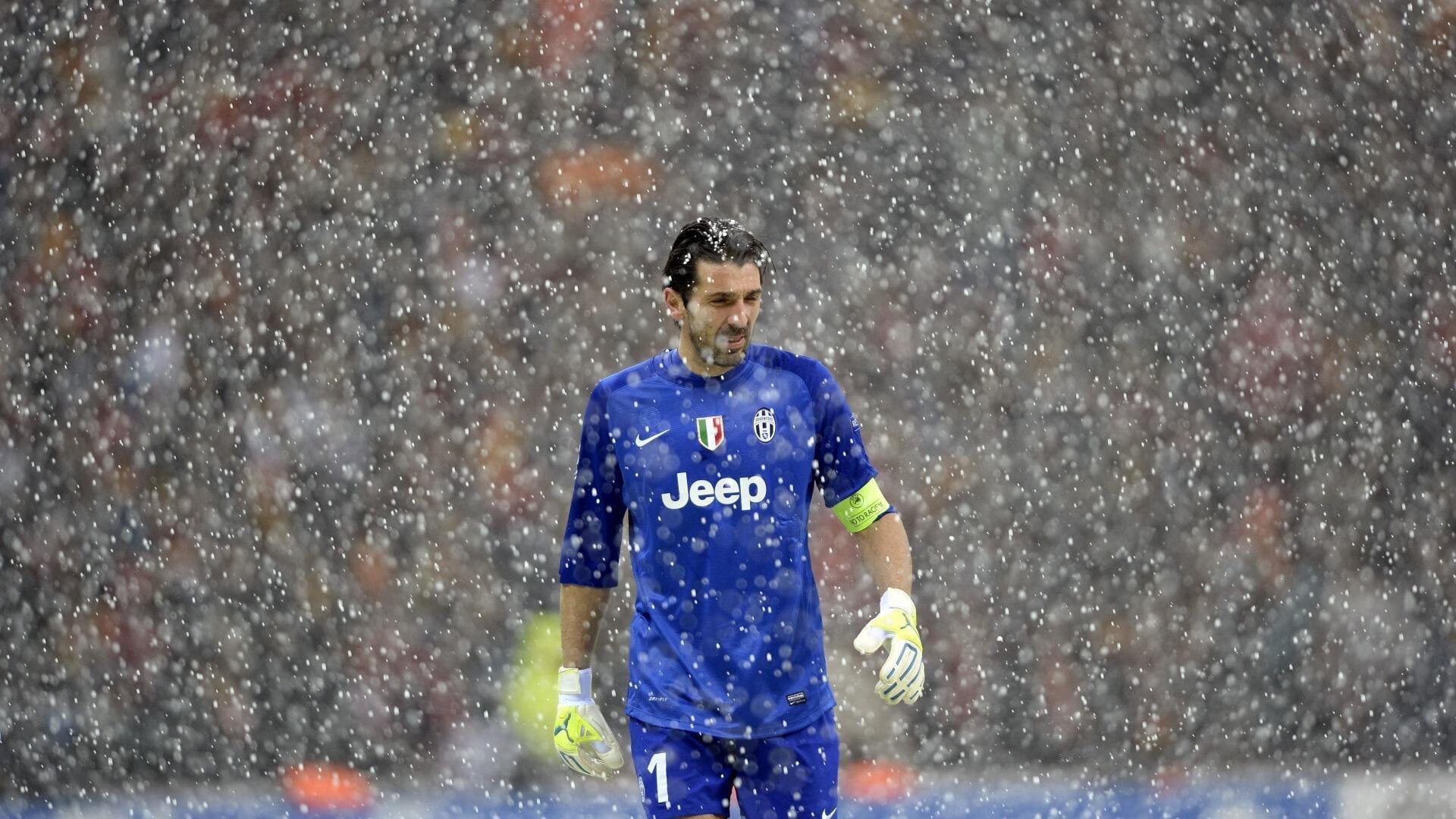 半决赛对塞尔维亚19‑18刺激淘汰