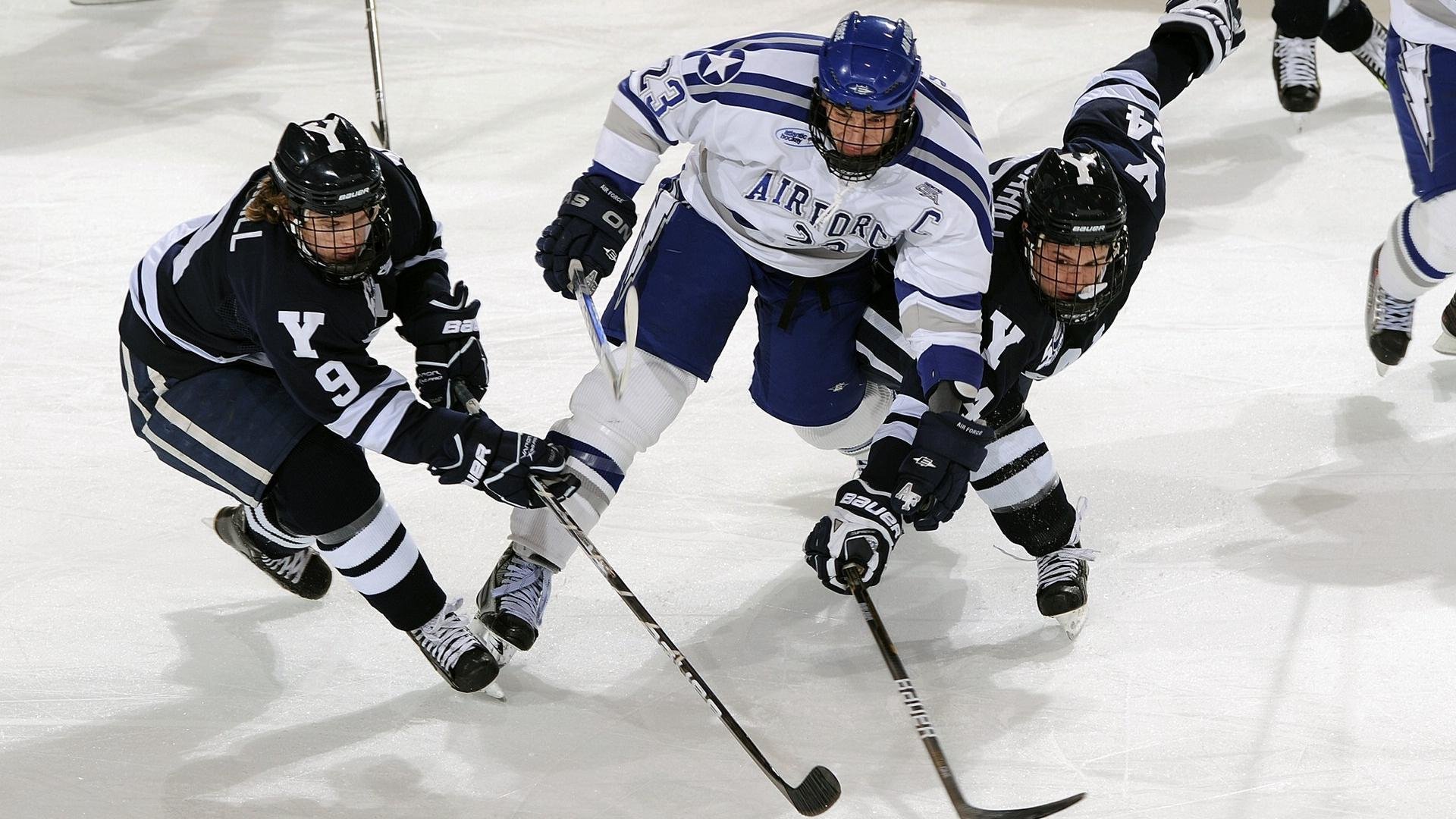 爱游戏娱乐平台-奇才提升转换进攻成功打乱对手节奏，奇才进攻效率